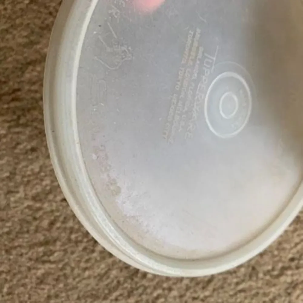 Tupperware 263-25 Sheer Canister Container With 238-29 Lid